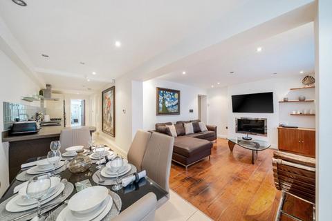 2 bedroom flat for sale, Gloucester Mews,  London W2,  W2