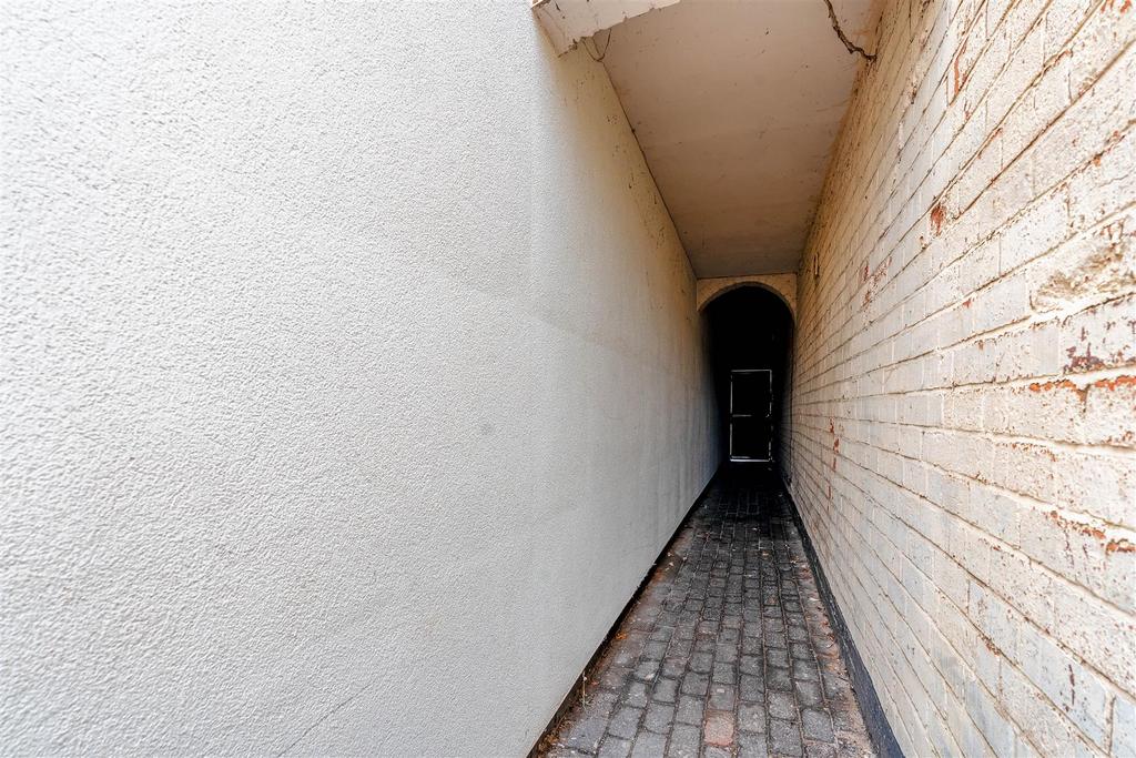 Alleyway