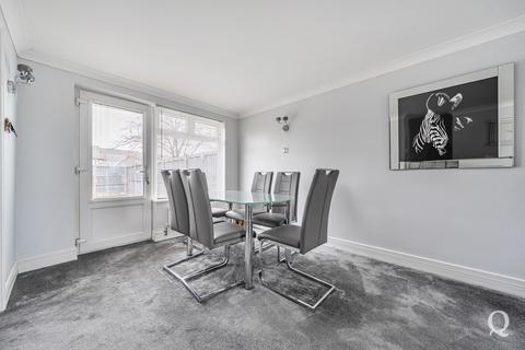 3 bedroom end of terrace house for sale, Puttney Drive, Kemsley, Sittingbourne, Kent, ME10