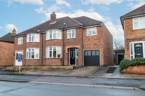 4 bedroom semi-detached house for sale, Woodgate Drive, Leicester LE4