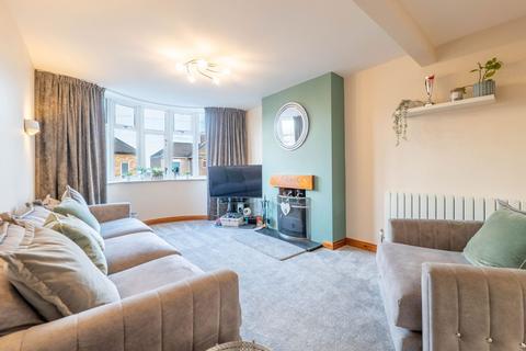 4 bedroom semi-detached house for sale, Woodgate Drive, Leicester LE4