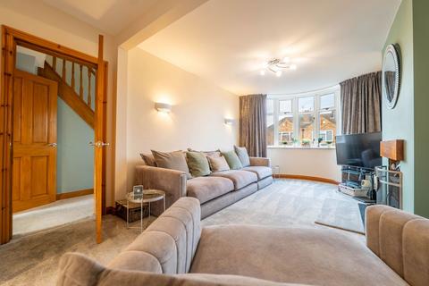 4 bedroom semi-detached house for sale, Woodgate Drive, Leicester LE4