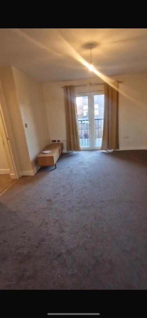2 bed flat to rent Pettacre Close, Thamesmead SE2