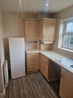 2 bedroom flat to rent, Thamesmead, SE28