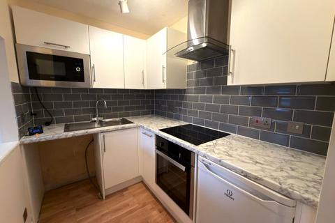 undefined, Meon Close, Petersfield, Hampshire, GU32