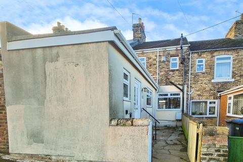 2 bedroom terraced house to rent, Thomas Street, Durham DH7