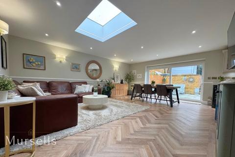 undefined, Dunyeats Road, Broadstone BH18