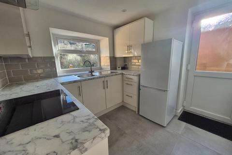 2 bedroom semi-detached house to rent, Snatchwood Road, Abersychan, Pontypool