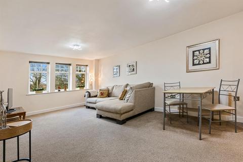 2 bedroom flat for sale, The Laurels, Leicester
