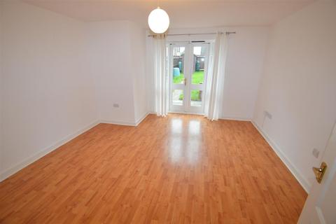 undefined, Flempton Rad, London, E10