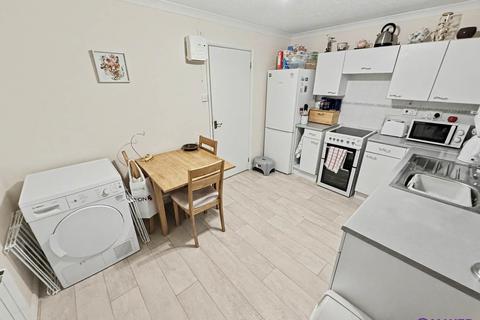 2 bedroom terraced house for sale, Summerlands Close, Plymouth PL7