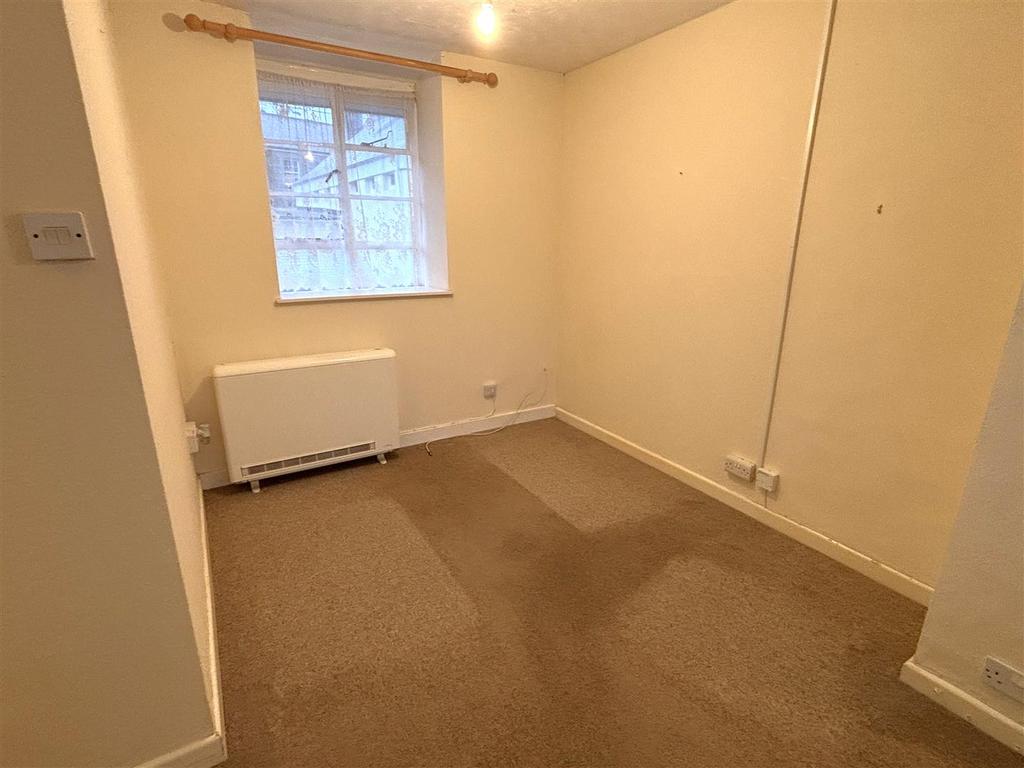 Living Room.jpeg