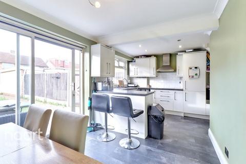 undefined, Gray Gardens, Rainham, RM13 7NH