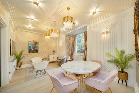 2 bedroom flat to rent, Lady Somerset Road, London NW5
