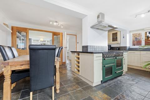 3 bedroom semi-detached house for sale, Ashway, Old Corringham, Stanford-le-hope, Essex, SS17 9EB