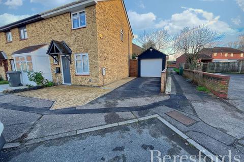 2 bedroom end of terrace house for sale, Flintwich Manor, Chelmsford, CM1
