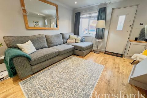 2 bedroom end of terrace house for sale, Flintwich Manor, Chelmsford, CM1