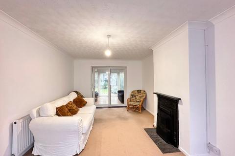 undefined, Datchet, Slough SL3