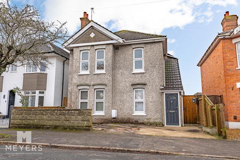 3 bedroom flat for sale, Jumpers Avenue, Christchurch, BH23 2