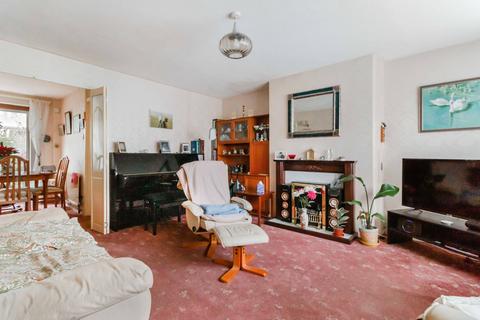 3 bedroom terraced house for sale, Linden Chase, Uckfield TN22