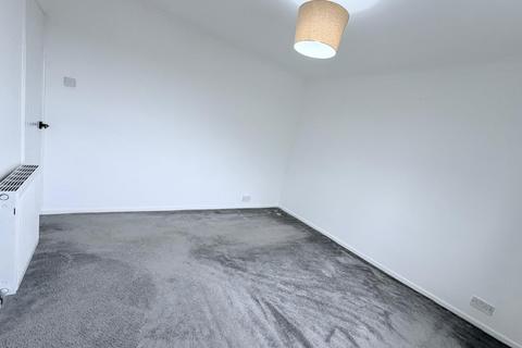 2 bedroom flat to rent, Sutton Coldfield, Birmingham B74