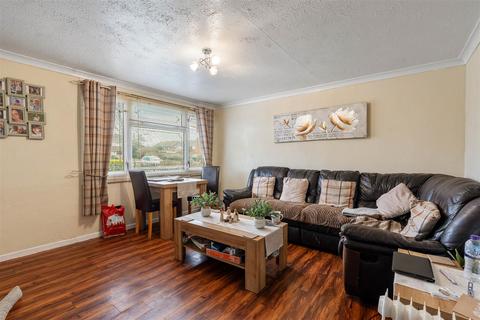 3 bedroom semi-detached house for sale, Acacia Crescent, Bedworth