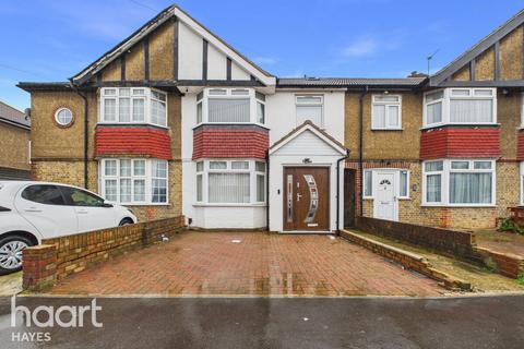 4 bedroom terraced house for sale, Crane Gardens, Hayes