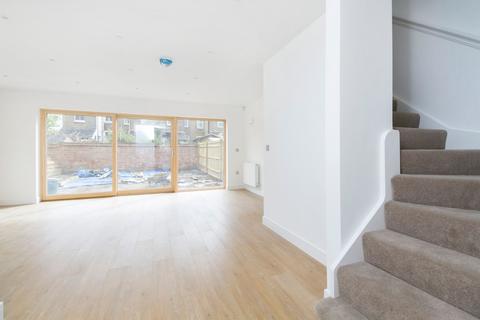 undefined, Williams Mews, London, SE4
