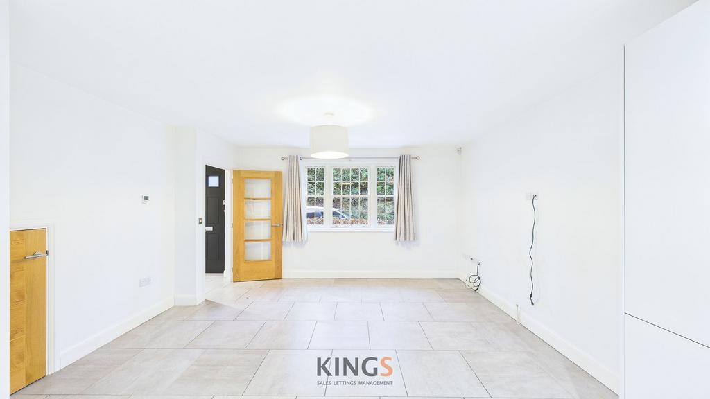 Living/Dining Room