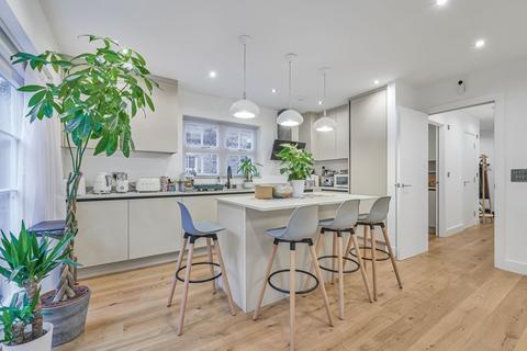 5 bedroom house for sale, Restoration Square, London, SW11