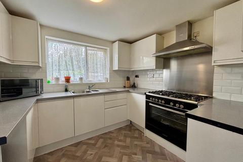 undefined, Saxon Street, Abington NN3