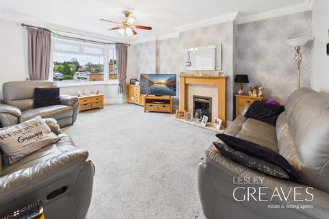 4 bedroom semi-detached house for sale, Farnsfield Avenue, Burton Joyce, Nottingham