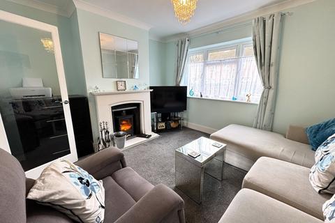 3 bedroom semi-detached house for sale, GAYWOOD - Renovated 3 Bedroom House Close to Schools