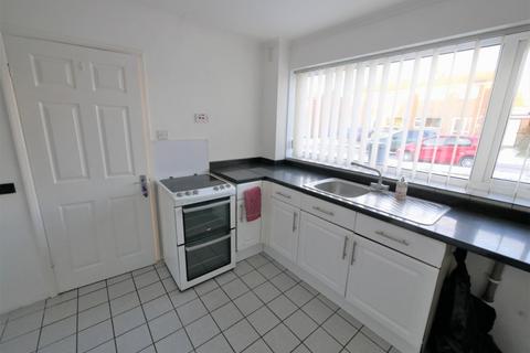3 bedroom semi-detached house for sale, Kempton Road, Ipswich, Suffolk
