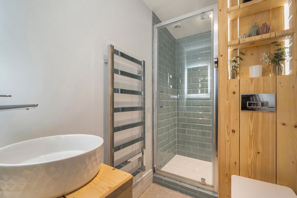 En-Suite Shower Room