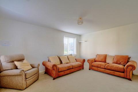 3 bedroom detached house to rent, Kingsbridge Crescent, Middlesbrough, TS5