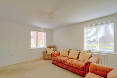 3 bedroom detached house to rent, Kingsbridge Crescent, Middlesbrough, TS5