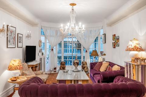 undefined, Marylebone Road, Marylebone, London, NW1