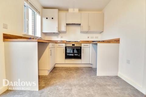 undefined, Clos Thomas, CARDIFF