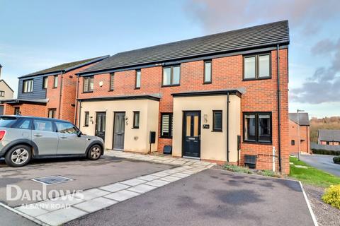 undefined, Clos Thomas, CARDIFF