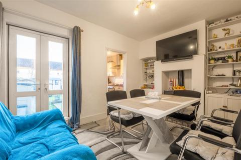 2 bedroom terraced house to rent, Eastbrook Road, Portslade