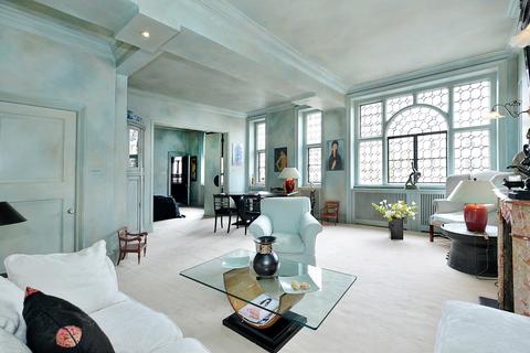1 bedroom flat to rent, Queen's Gate, London, SW7
