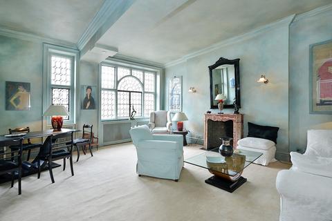 1 bedroom flat to rent, Queen's Gate, London, SW7
