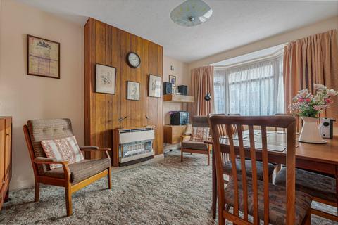 3 bedroom terraced house for sale, Castlewood Drive, Eltham, London, SE9