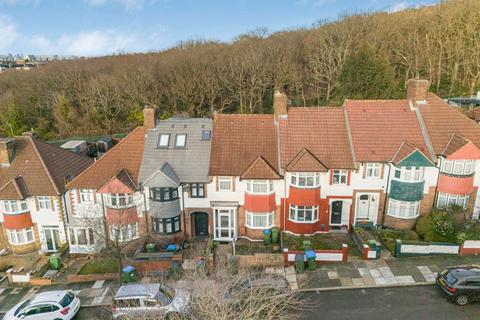Castlewood Drive, Eltham, London, SE9