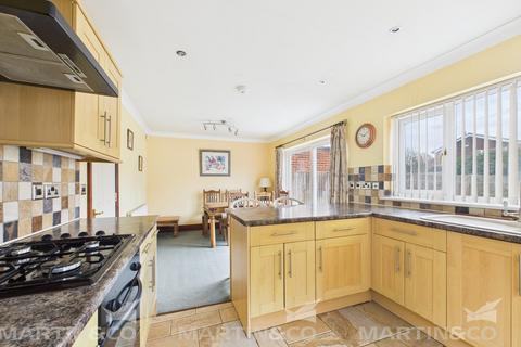 3 bedroom semi-detached house for sale, Fore Hill Avenue, Bessacarr
