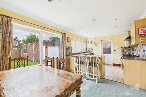 3 bedroom semi-detached house for sale, Fore Hill Avenue, Bessacarr