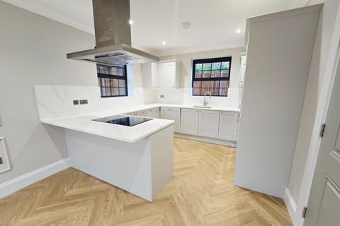 3 bedroom detached house to rent, Barley Close, St Albans