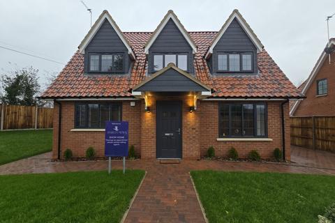 3 bedroom detached house for sale, Barley Close, St Albans