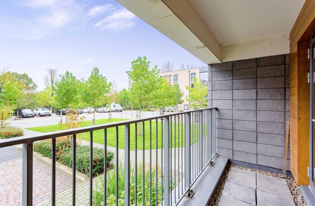 Felix-court-charcot-road-colindale-nw9